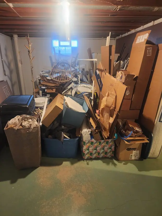 Roll-off dumpster container at job site for 40 Yard Dumpster Rental in Innsbrook